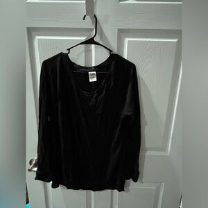 ‼️PINK Victoria's Secret Black Long Sleeve Top
